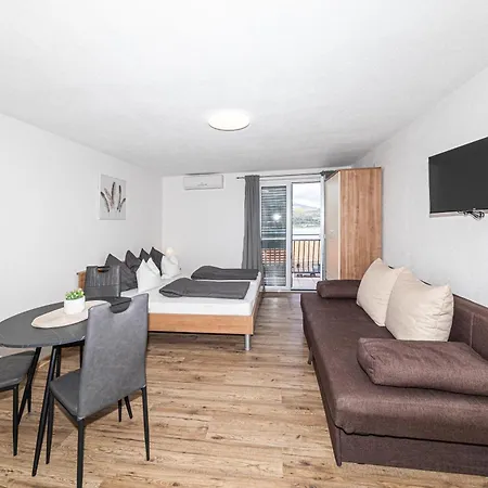 Simic Апартаменты *